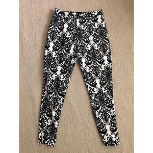 Black and white patterned loose fit pants